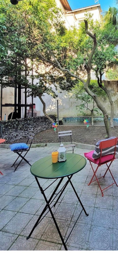 4, Hostel Coremi, Napoli