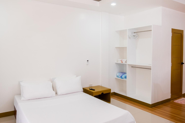 Bedroom 2, E&C TOURIST INN FAMILY ROOM, Dumaguete City