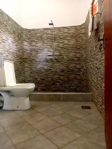Bathroom 2, Guesthouse Dilush, Beruwala
