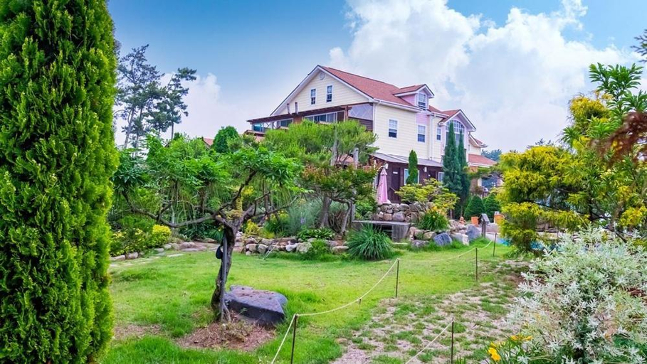 Others 4, Irang Kids Pool Villa, Taean