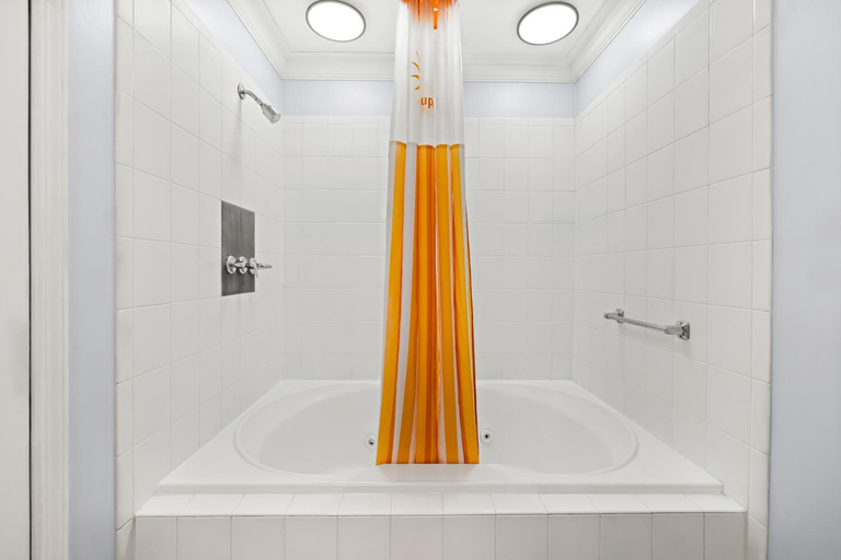 Bathroom 2, Village Haven Inn & Extended Stay, Erie