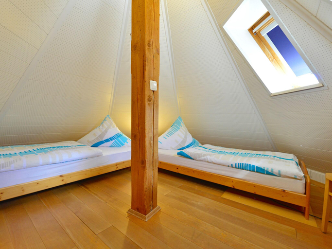 Bedroom 3, Schones Apartment in Eimelrod in Waldnahe, Waldeck-Frankenberg