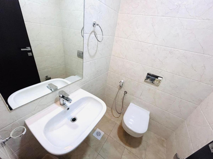 Others 3, Aspire Tower # Peaceful Pad Juffair, Manama