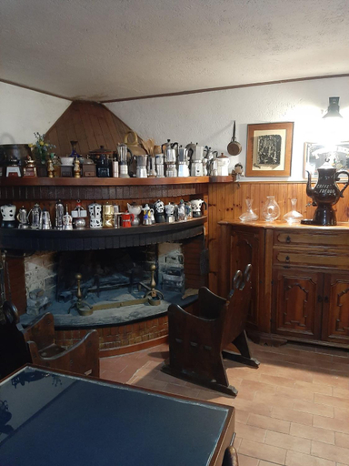 Others 3, villamuna, Terni