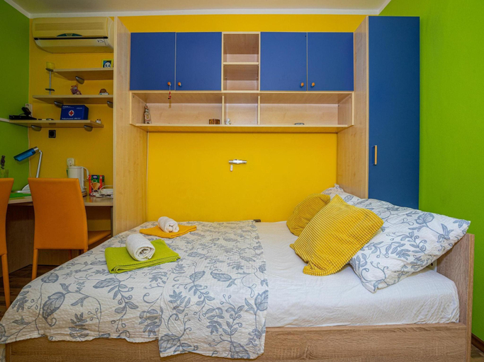 Bedroom, Apartment in Dramalj near Beach and Pool, Crikvenica