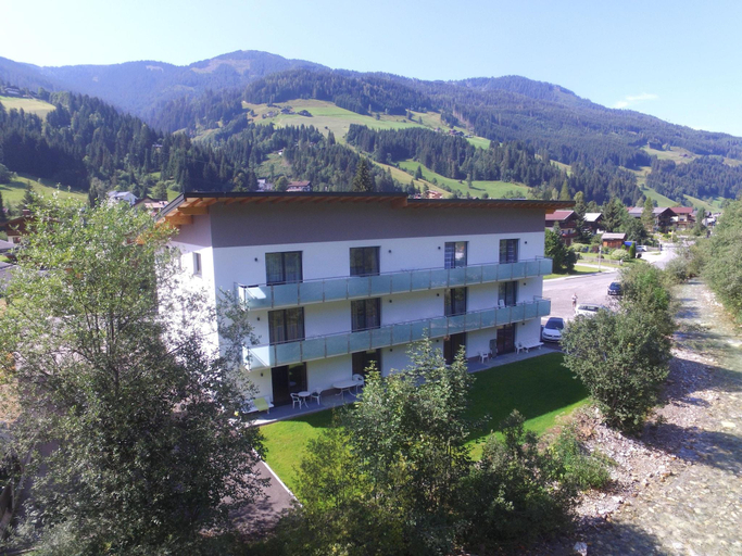 Exterior & Views 1, Apartment in Kleinarl near Ski Slopes, Sankt Johann im Pongau
