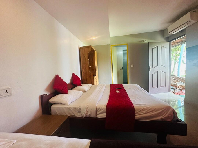 Bedroom 2, Lake n River Resort Munroe Island, Kollam