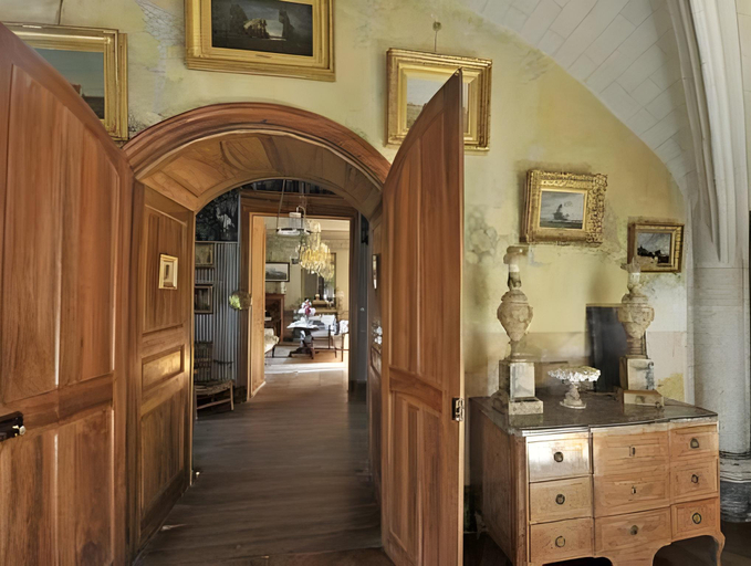 Others 5, Chateau des Martinanches, Puy-de-Dôme