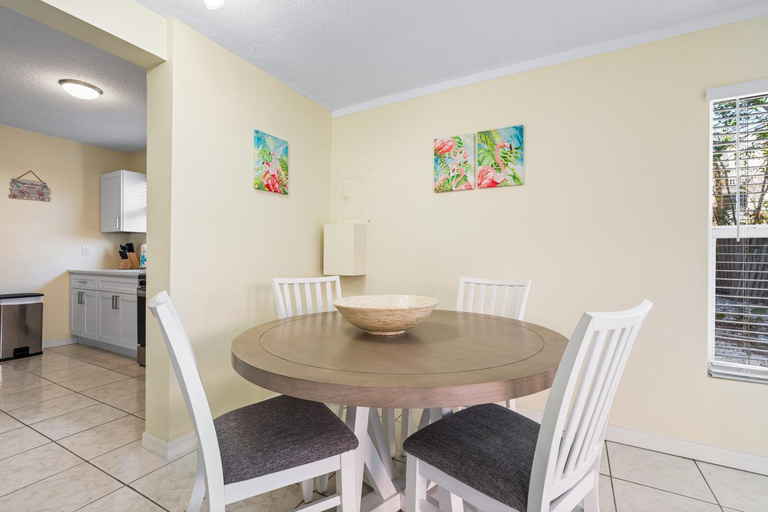 Others 3, Living the Dream By Beachside Management, Sarasota