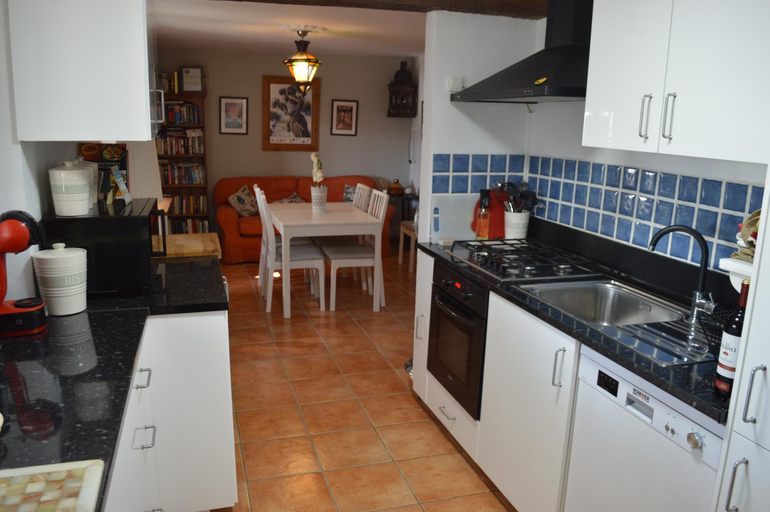 5, Casa De Ladera, Córdoba