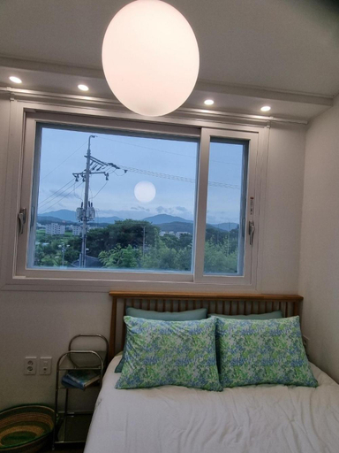 Bedroom 2, Eodi-aeseo Watni Pension, Gyeongju
