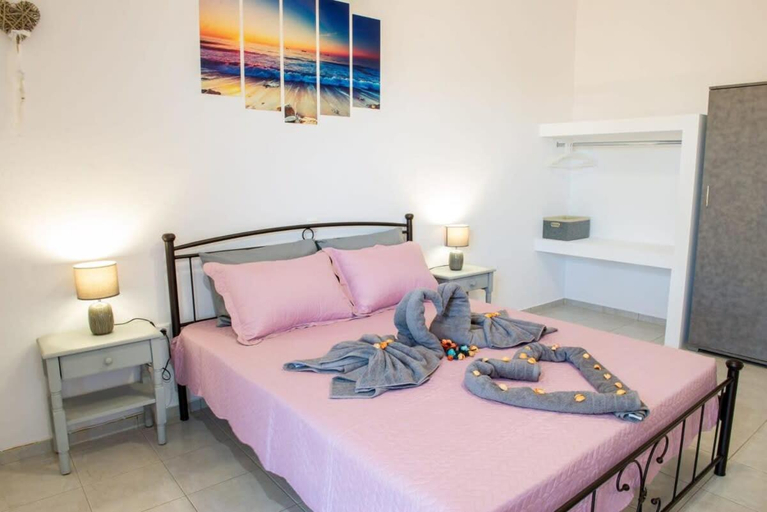 Others 5, Atlantic Cave Haven-Seaside, Fully Equipped, South Aegean