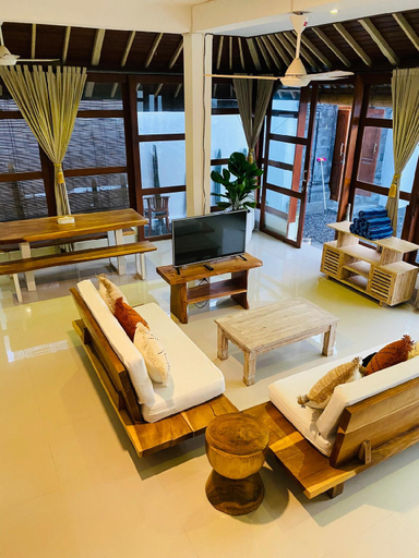 Food & Drinks, Casa Praja, Badung