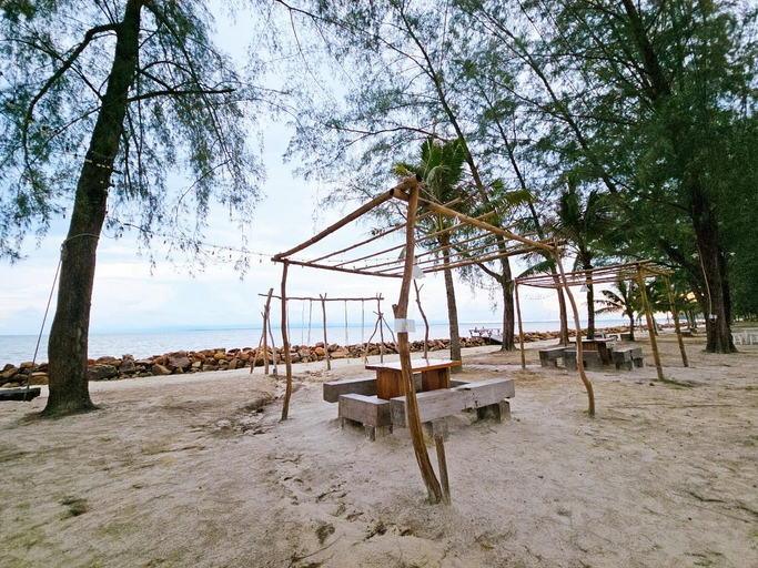 Food & Drinks 3, Suvarn Gleaw Thong Resort, Muang Trat