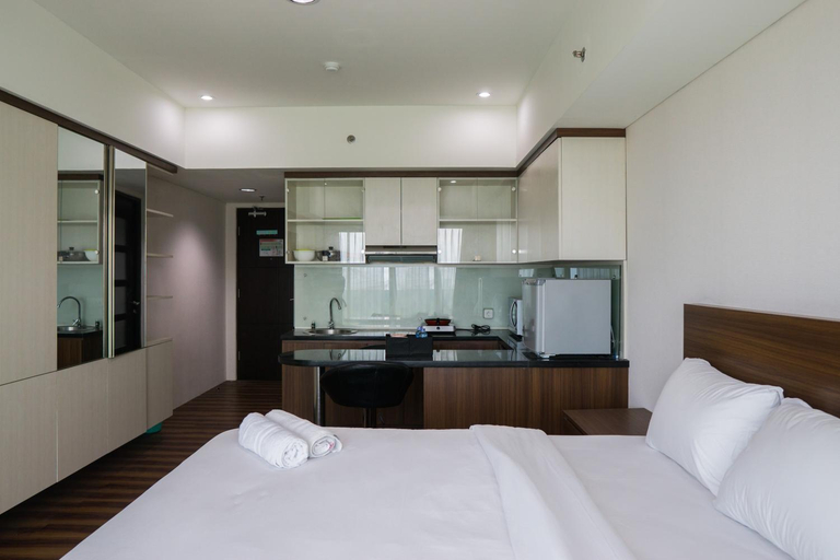 Others 5, Studio Apartment @ Tamansari La Grande By Travelio, Bandung