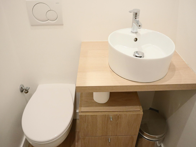 Bathroom 3, Studio in Nieuwpoort with Sea Views, West-Vlaanderen