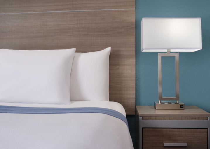Bedroom 3, Melrose @ Seabrook Bw Signature Collection, Houston