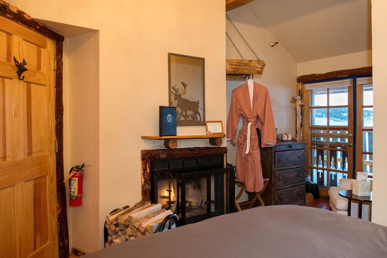 Bedroom 2, Bar N Ranch, Gallatin