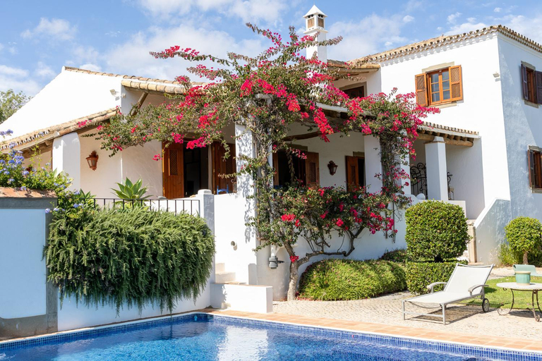 Sport & Beauty 2, Almancil Sea and Countryside Secluded Villa, Loulé