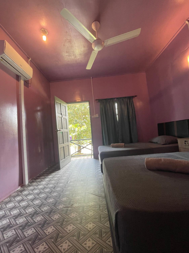 Bedroom 2, Osman homestay’s, Kinabatangan