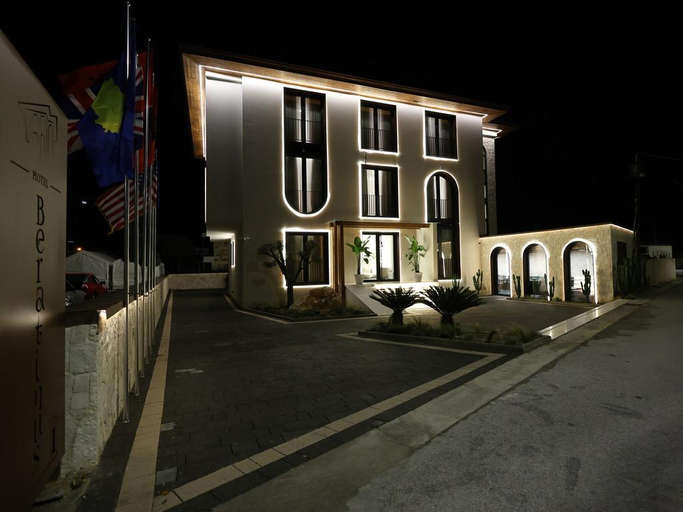 Exterior & Views 1, Beratinus 1, Beratit