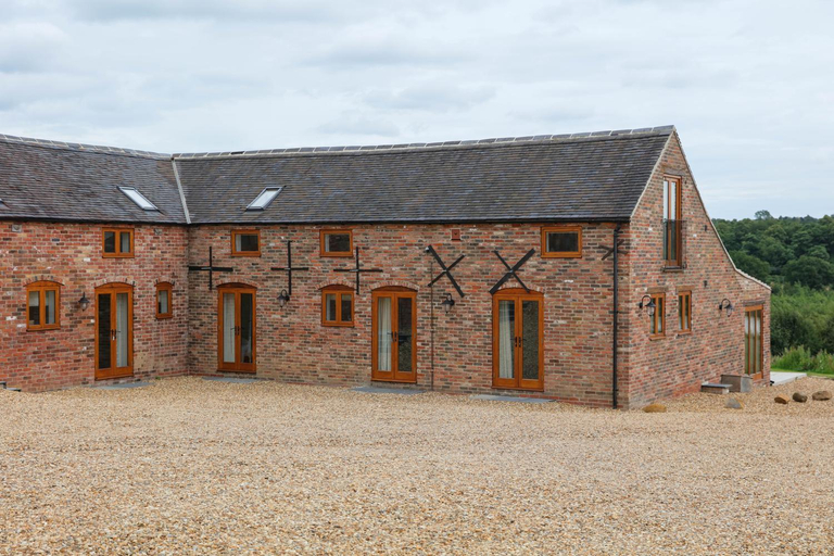 Exterior & Views 1, Hastings Retreat Rural barn conversions with Private Lake, Leicestershire