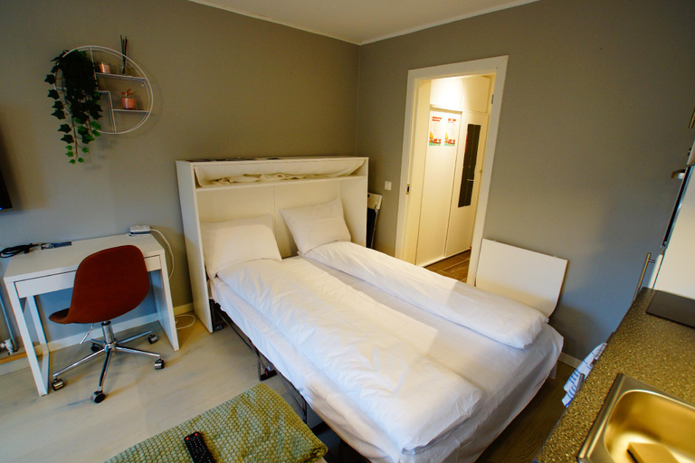 Bedroom 2, Oppheim Holiday Apartment, Voss