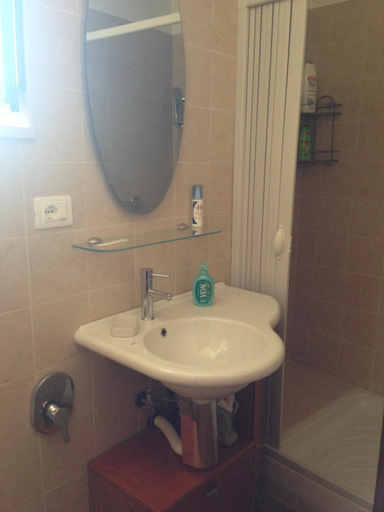 Bathroom 3, Le stanzedi Karola&Luigia, Cosenza