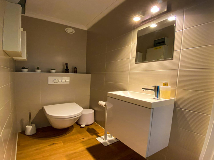 Bathroom 3, Apartment in Nieuwpoort for 4-people, West-Vlaanderen