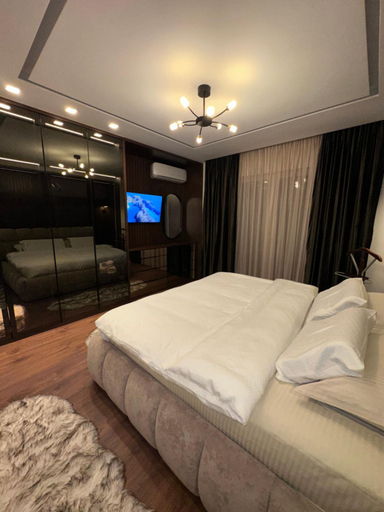 Bedroom 2, Luxury apartment with a wonderful lake view, Shkodrës