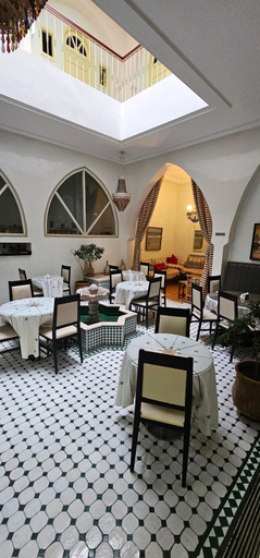 Food & Drinks 5, Ryad 91, Casablanca