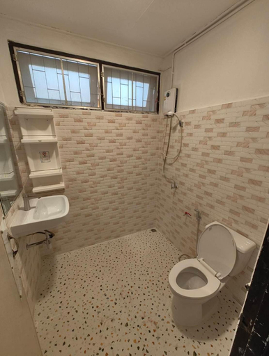 Bathroom 3, Merry house บ้านพักริมหาดบางแสน, Muang Chon Buri