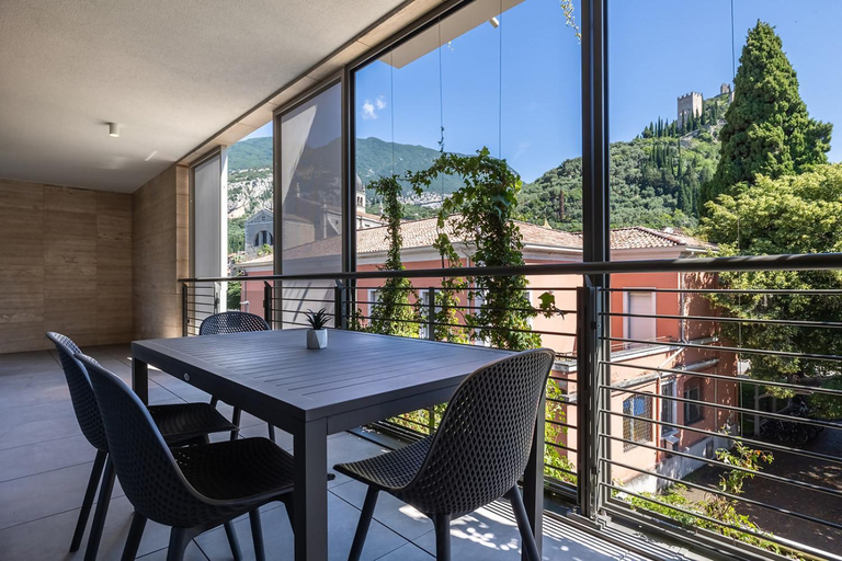 Others 5, Lisa Loft & Suite, Trento
