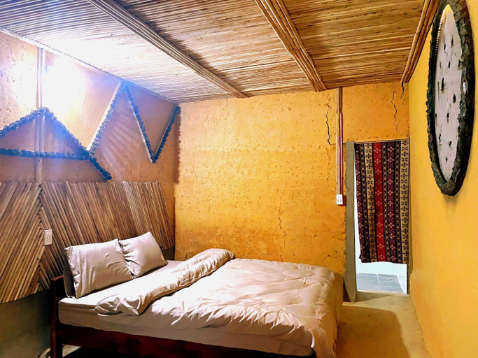 Bedroom 2, Huy man bungalow, Quản Bạ