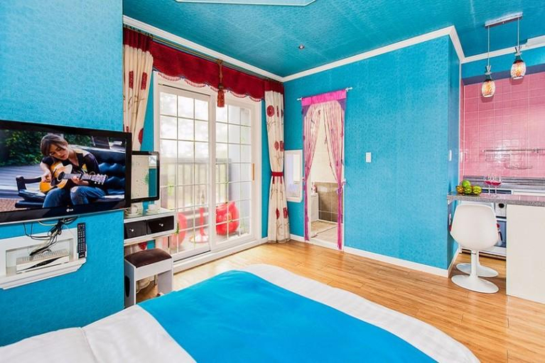Bedroom 2, Taean Janggok Pension, Taean