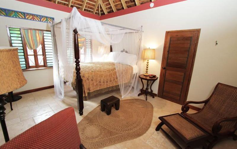 Bedroom 2, Tingalaya's Retreat