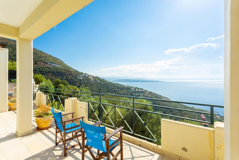 Others 5, Villa Georgios, Ionian Islands