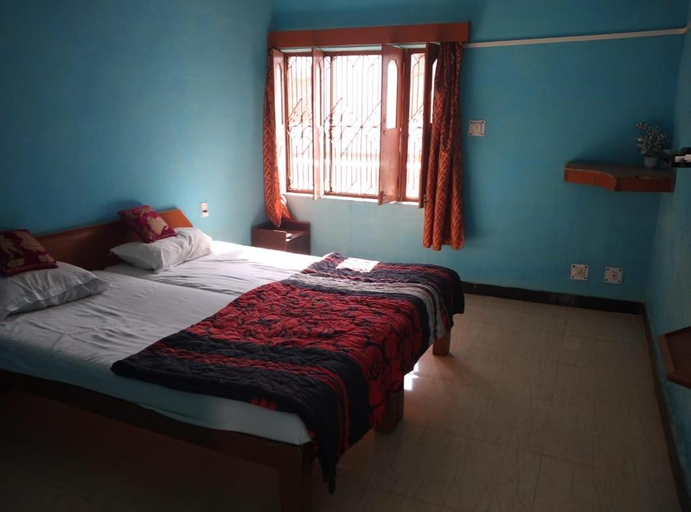 Bedroom 3, hotel yogi lodge, Chhatarpur