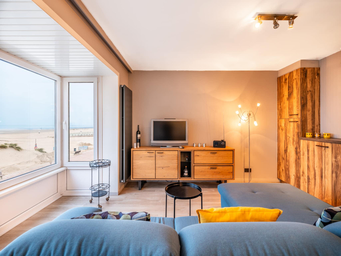 Bedroom 2, Apartment Nieuwpoort with Stunning Sea View, West-Vlaanderen