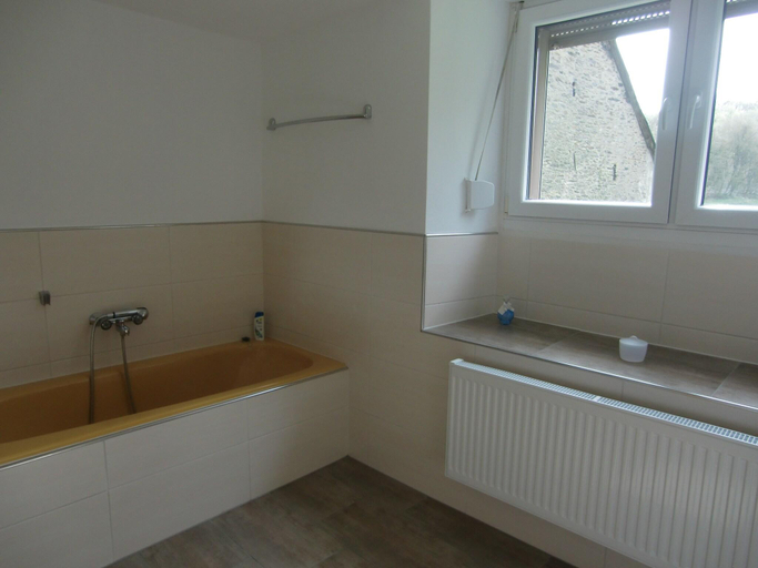 Bathroom 3, gemutliche Ferienwohnung in Kaifenheim, Cochem-Zell