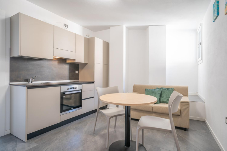 Others 4, Residence La Corte di San Rocco, Lecco