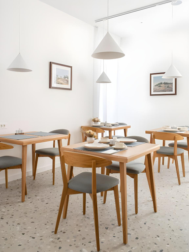 Food & Drinks 2, Villa Miki, Podstrana