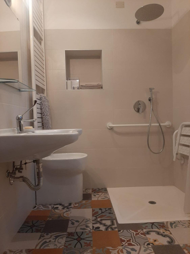 Bathroom 3, Agriturismo la Romanella, Viterbo