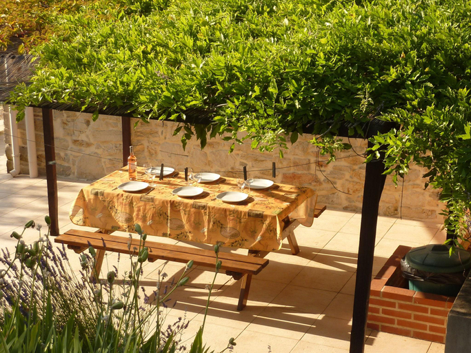 Food & Drinks, Tranquil Villa in Cevennes, Gard