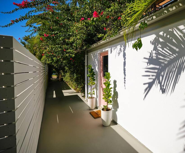 Exterior view 5, Serenity, Magnetic Island