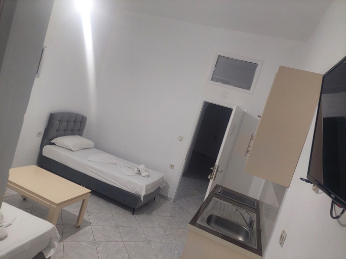 Bedroom 4, Casa Mia Economy Condos, Sarandës
