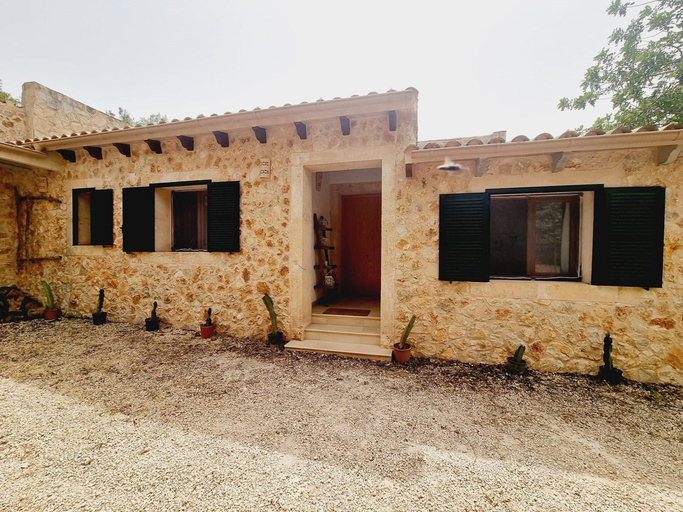 Exterior & Views, Villa near Cala Tropicana with Pool, Baleares