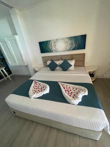 Bedroom 3, Blue Maalu Resort, Ambalangoda