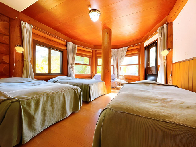 Bedroom 2, Hakuba Pension Meteor, Hakuba