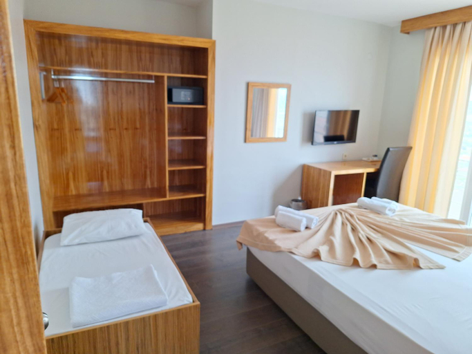 Bedroom 3, Solmaz Deluxe Otel, Çeşme